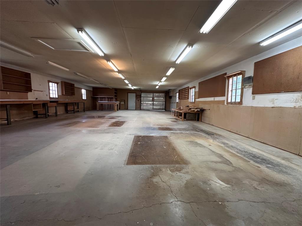 205 First Street Bangs, TX 76823 - Photo 10 of 16