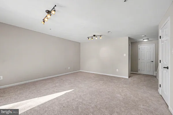 $2,550 | 423 Oakton Way, Abingdon, MD 21009