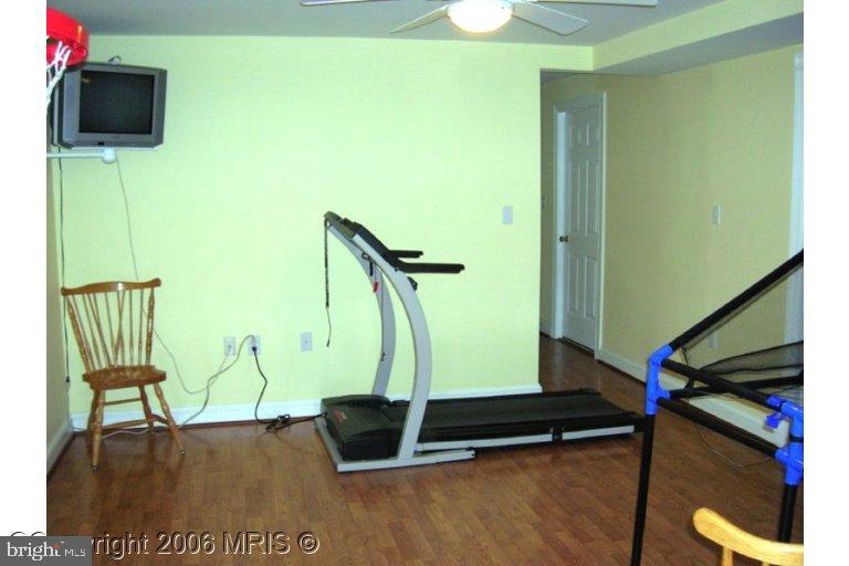 6901 Rannoch Road Bethesda, MD 20817 - Photo 18 of 19 Unique #1