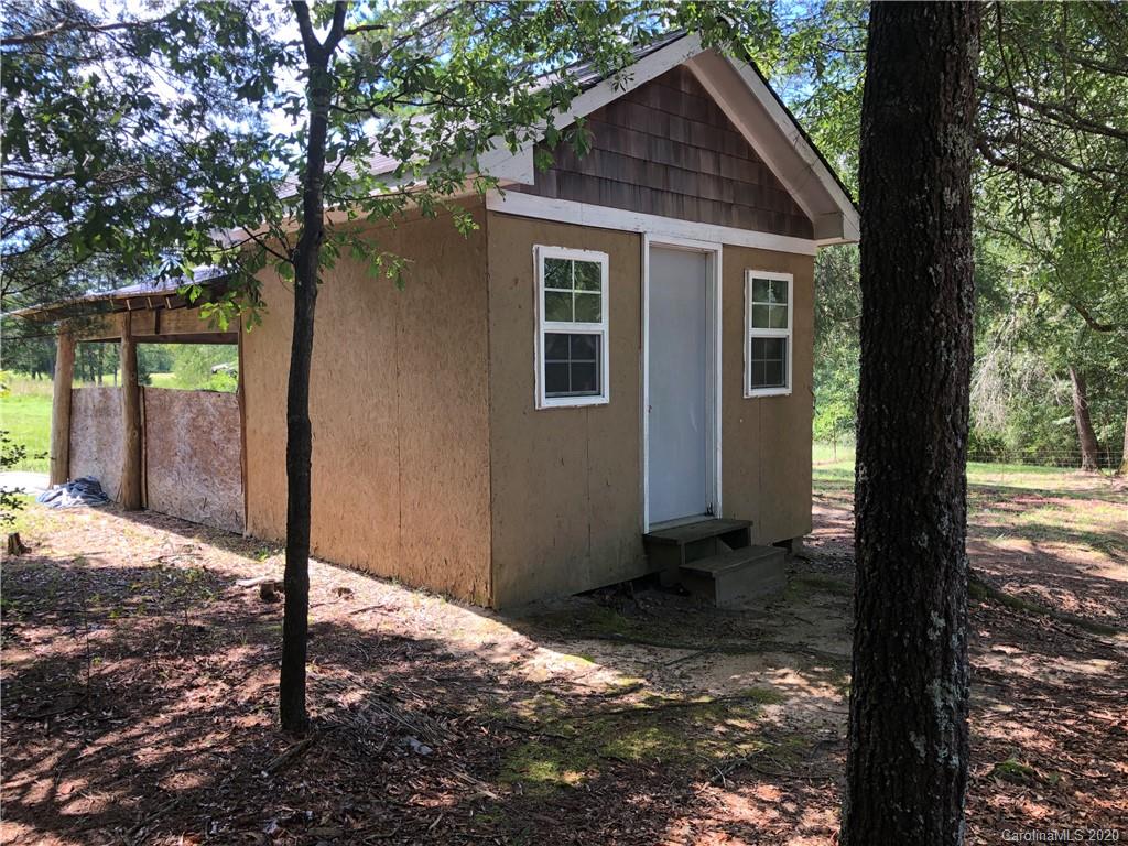 4804 Blade Run Road Edgemoor, SC 29712 - Photo 3 of 21