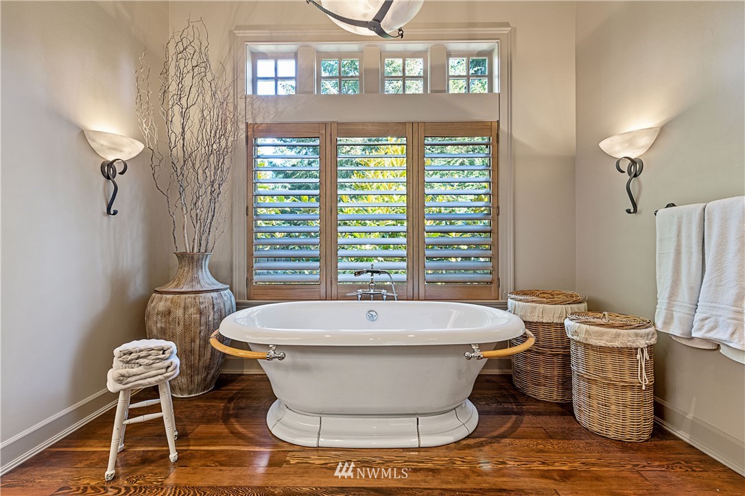 9804 Johnson Point Loop Northeast Olympia, WA 98516 - Photo 21 of 40