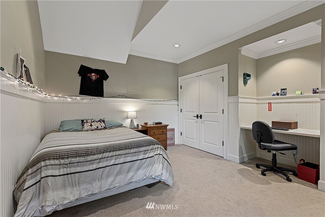 9804 Johnson Point Loop Northeast Olympia, WA 98516 - Photo 30 of 40