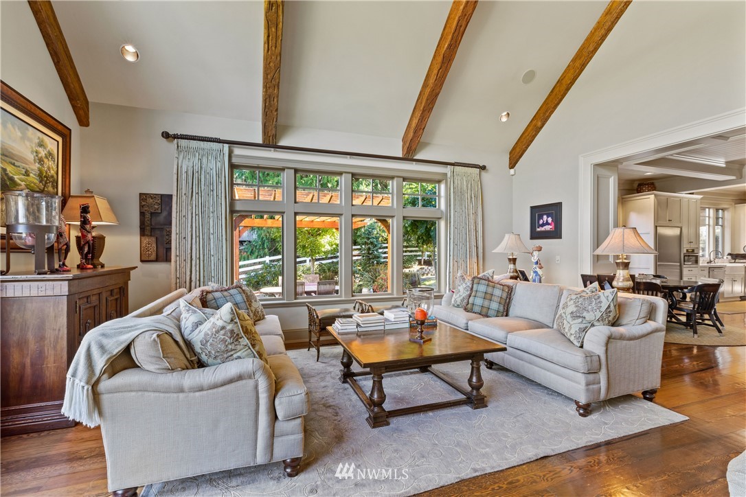 9804 Johnson Point Loop Northeast Olympia, WA 98516 - Photo 9 of 40