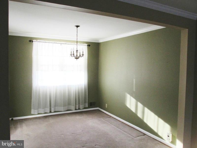 14102 Adkins Road Laurel, MD 20708 - Photo 4 of 30 Dining Rm 1