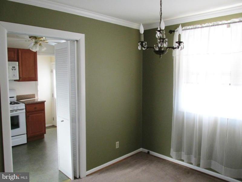 14102 Adkins Road Laurel, MD 20708 - Photo 5 of 30 Dining Rm 2