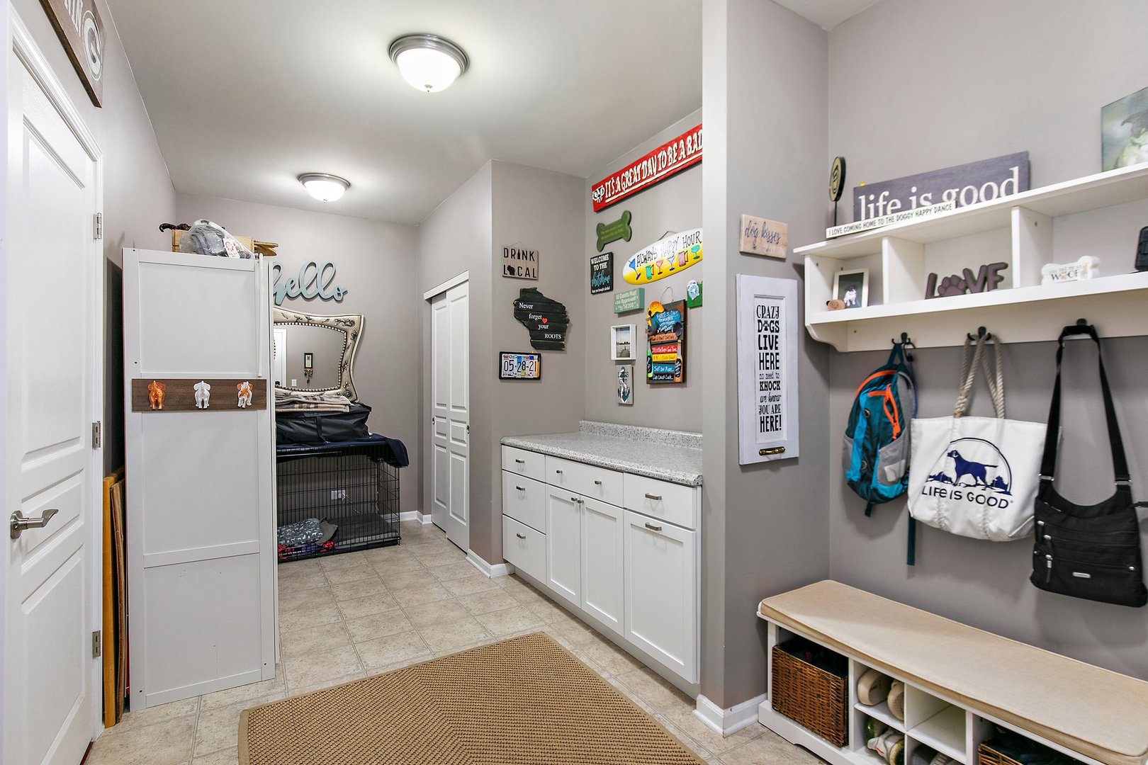 285 Monument Road Elgin, IL 60124 - Photo 15 of 33