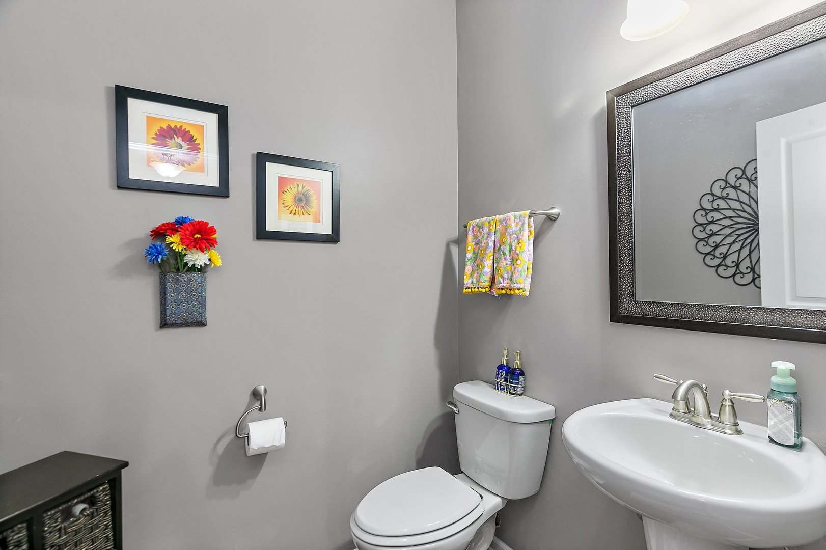 285 Monument Road Elgin, IL 60124 - Photo 17 of 33