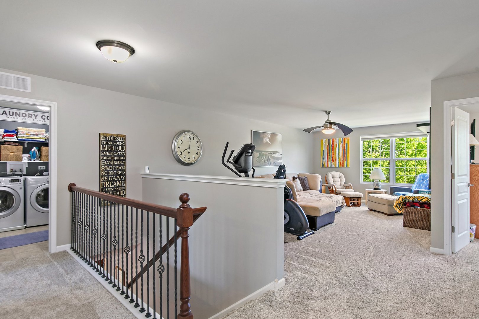 285 Monument Road Elgin, IL 60124 - Photo 18 of 33