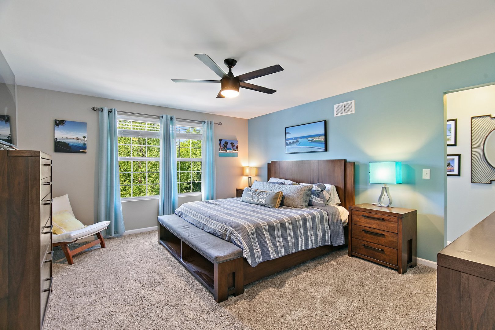 285 Monument Road Elgin, IL 60124 - Photo 20 of 33