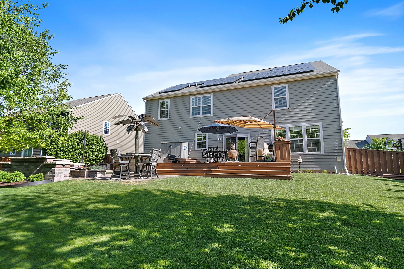 285 Monument Road Elgin, IL 60124 - Photo 33 of 33