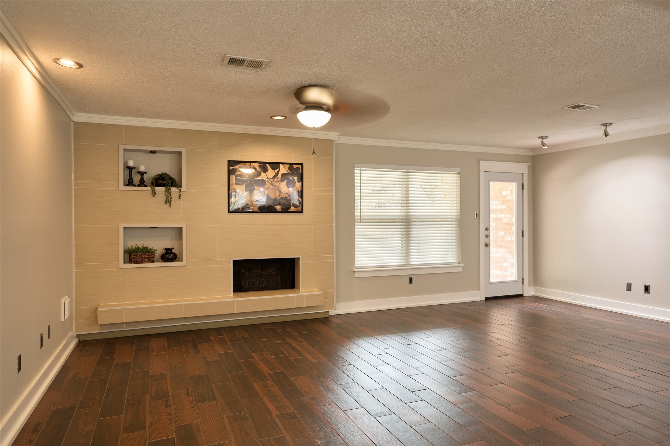 2115 Wickburn Drive Spring, TX 77386 - Photo 17 of 42 Gallery Image 17