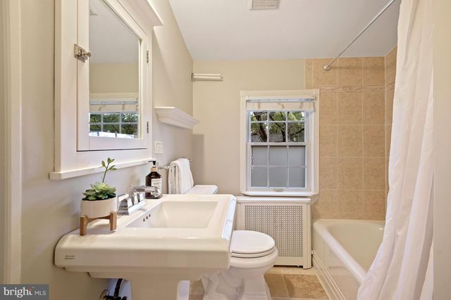 $575,000 | 2409 Seminary Road, Silver Spring, MD 20910