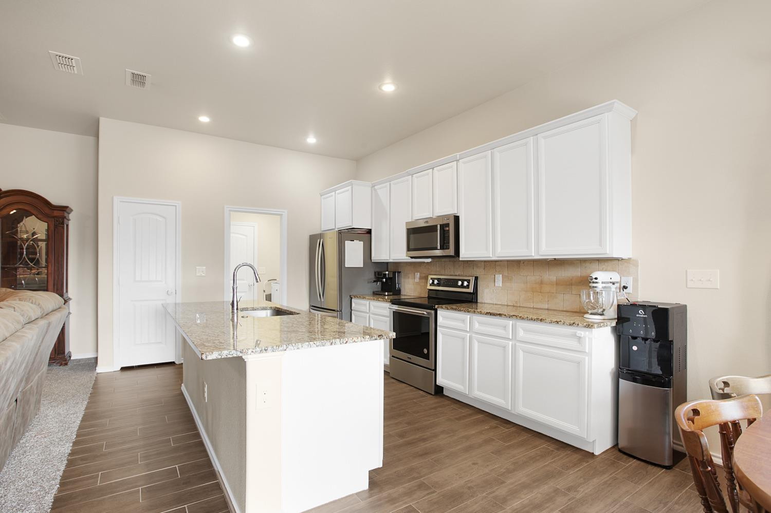2117 139th Street Lubbock, TX 79423 - Photo 8 of 22 Photo 8