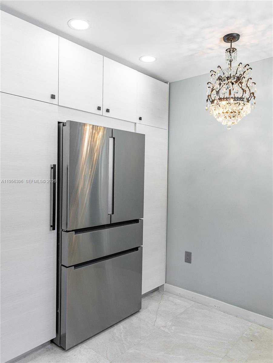 9117 Carlyle Avenue Surfside, FL 33154 - Photo 12 of 21