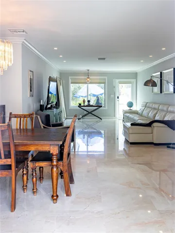 $1,950,000 | 9117 Carlyle Avenue, Surfside, FL 33154