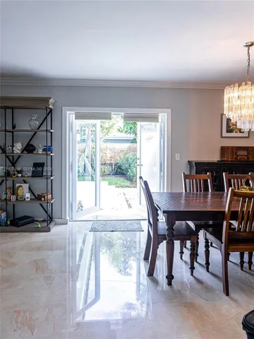 $1,950,000 | 9117 Carlyle Avenue, Surfside, FL 33154