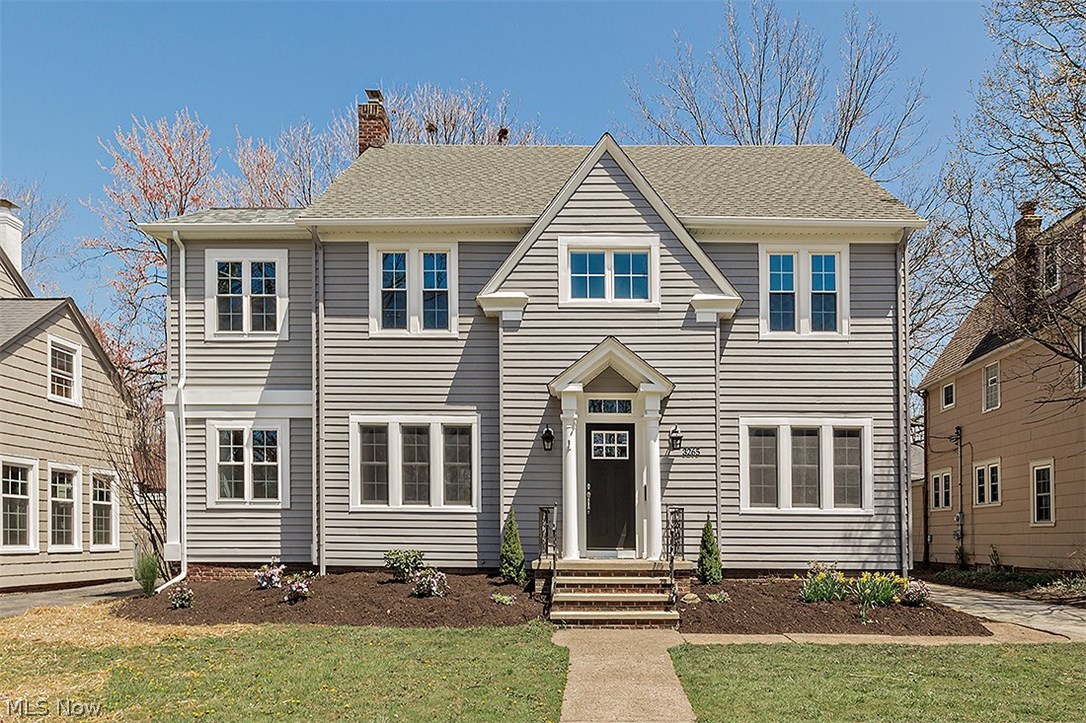 3265 Chadbourne Road Cleveland, OH 44120 - Photo 1 of 35