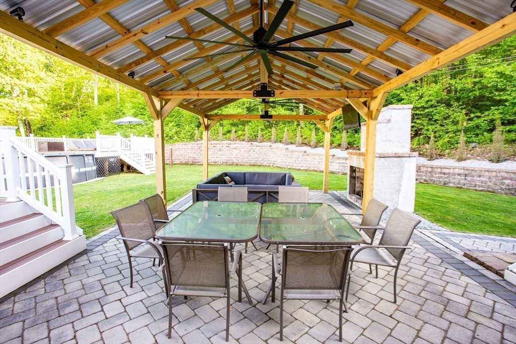 367 Reed Street Warren, MA 01083 - Photo 9 of 36