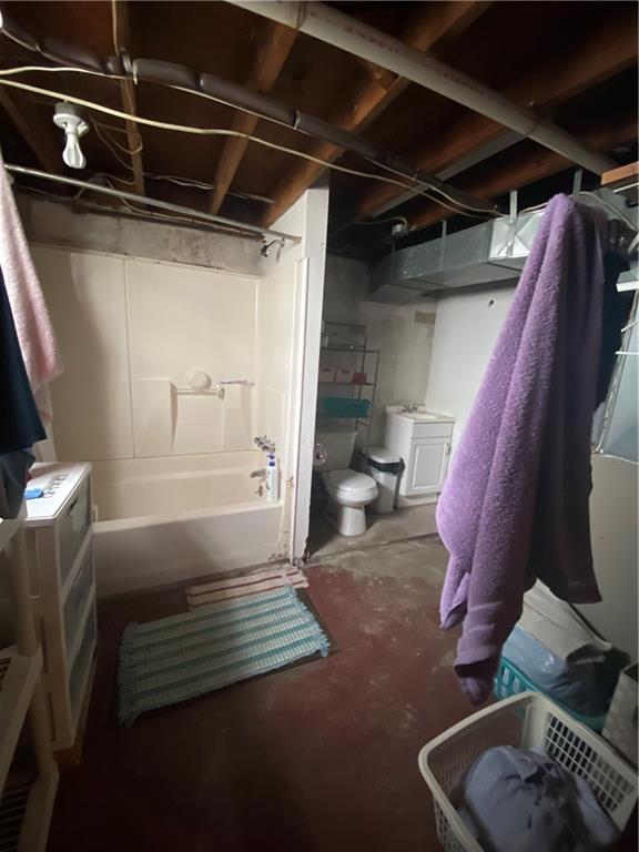 8061 Peebles Road Pittsburgh, PA 15237 - Photo 12 of 16