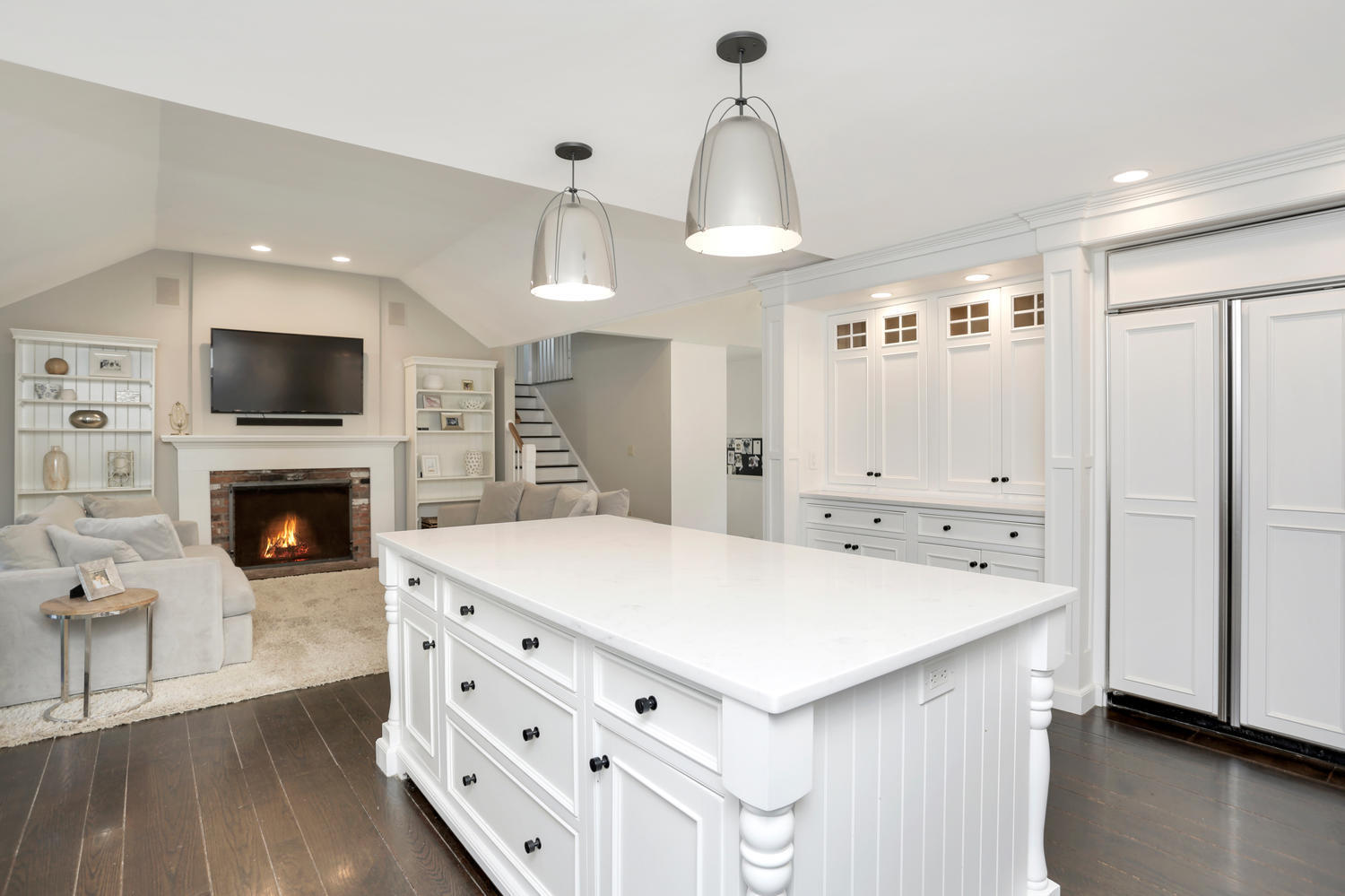 171 Jonathan Road New Canaan, CT 06840 - Photo 11 of 38 a view of kitchen with sink microwave and refrigerator