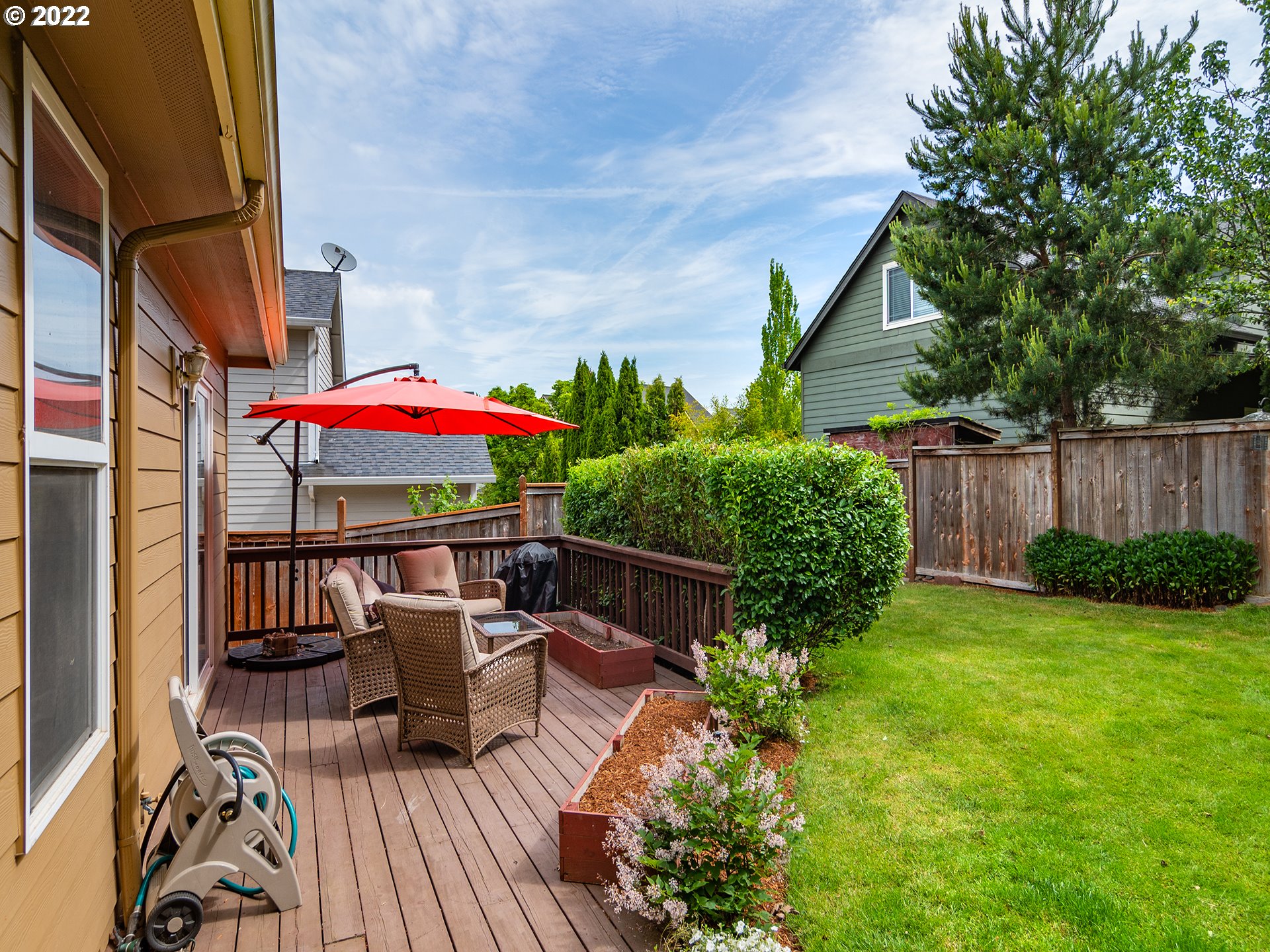 2255 33rd Street Springfield, OR 97477 - Photo 21 of 31 a view of deck with patio