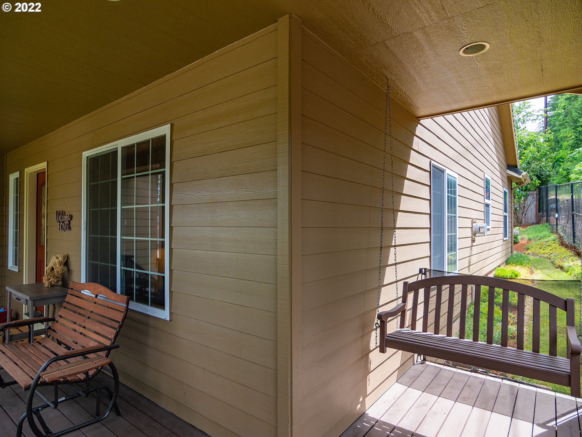 2255 33rd Street Springfield, OR 97477 - Photo 25 of 31 a view of a two chairs in the balcony