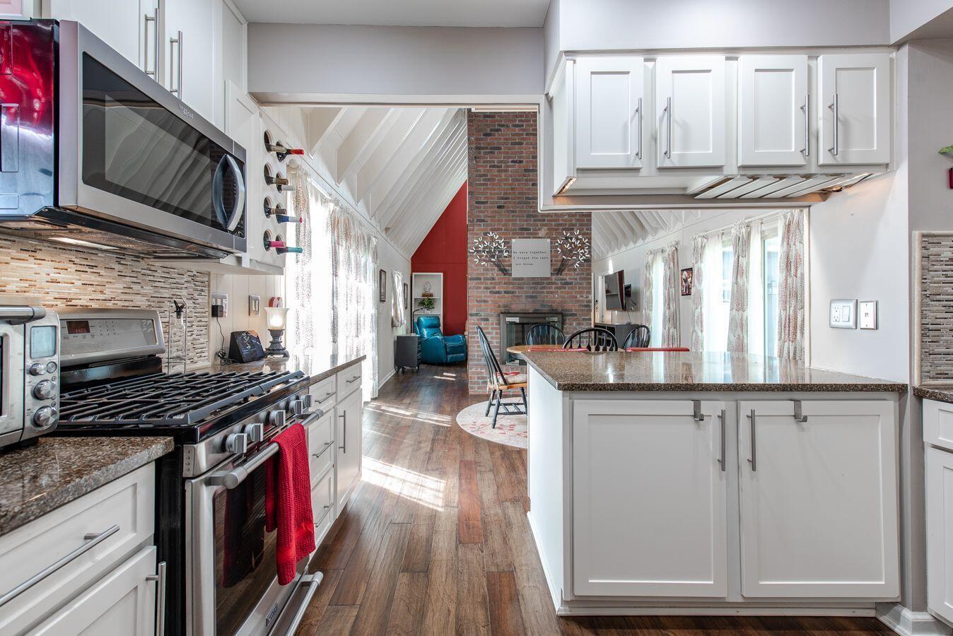 4400 Reed Road Columbus, OH 43220 - Photo 17 of 35 Gallery Image 17