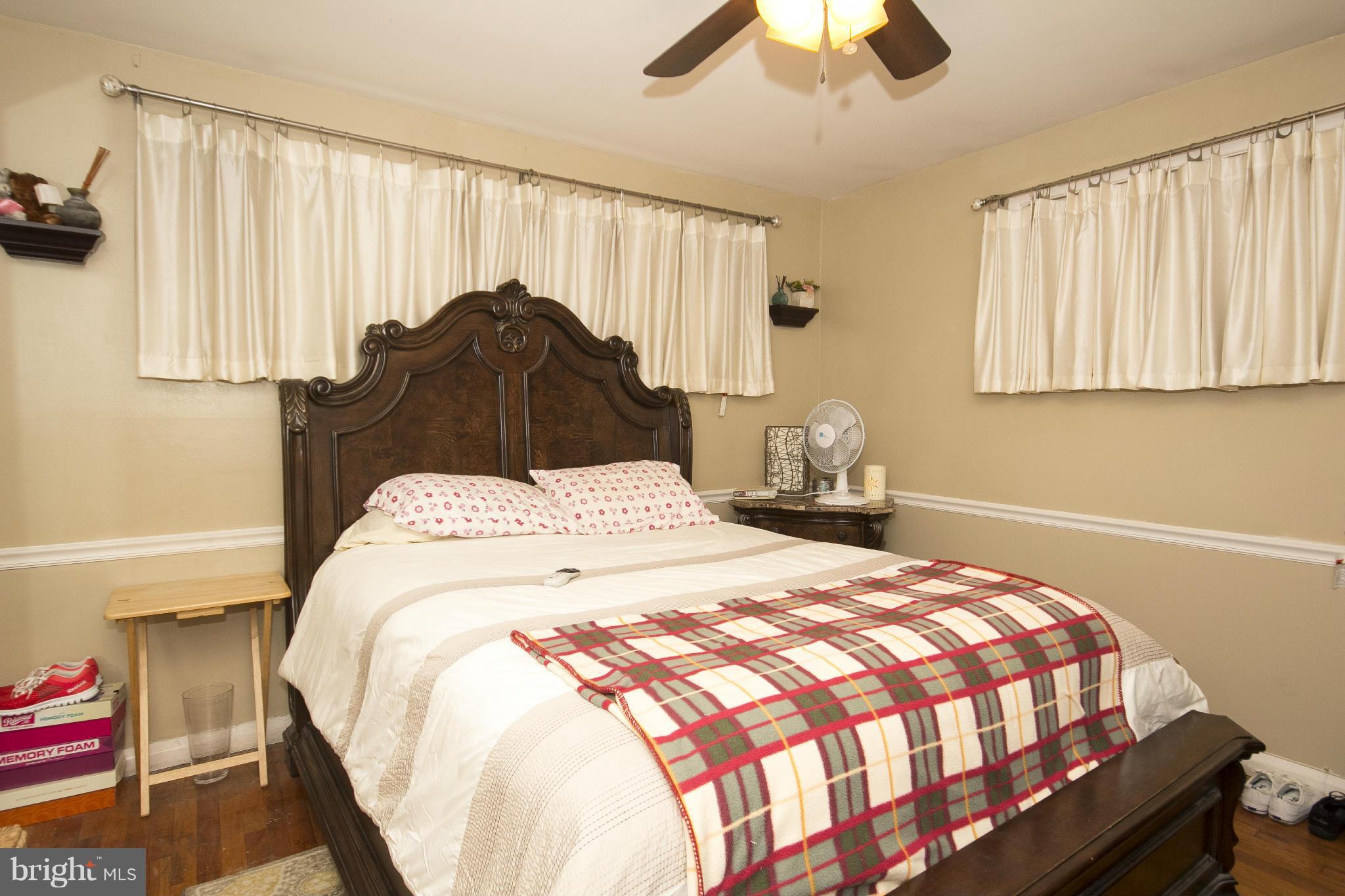 6210 Scranton Road Baltimore, MD 21237 - Photo 13 of 24 spacious enough for queen size furniture