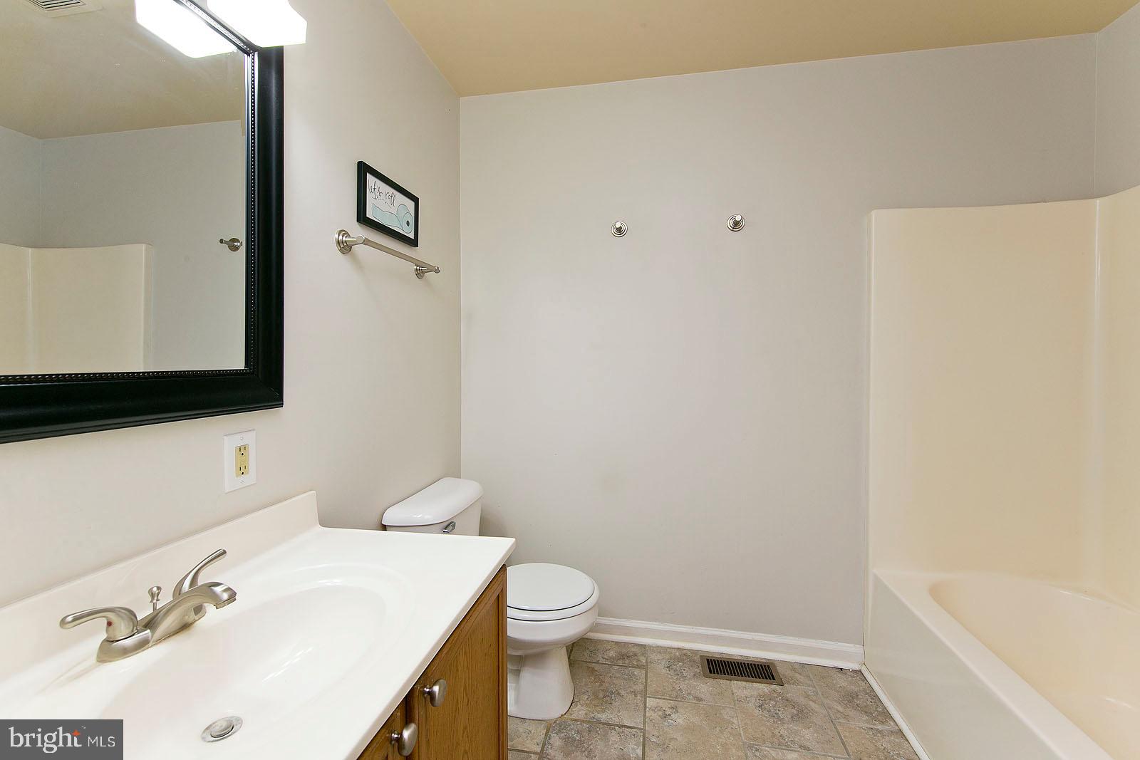 100 Rte 1288 Winchester, VA 22602 - Photo 36 of 40 Bathroom