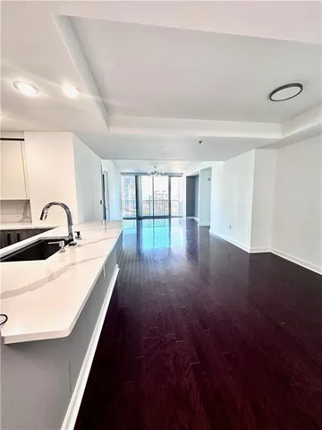 $3,600 | 3338 Peachtree Road Northeast, Unit 2505, Atlanta, GA 30326