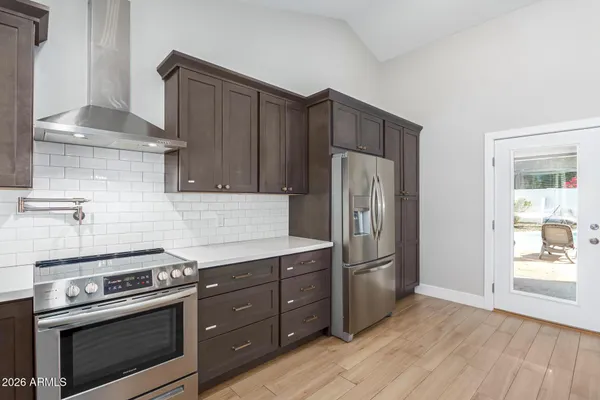 $2,795 | 19407 North 8th Avenue, Phoenix, AZ 85027