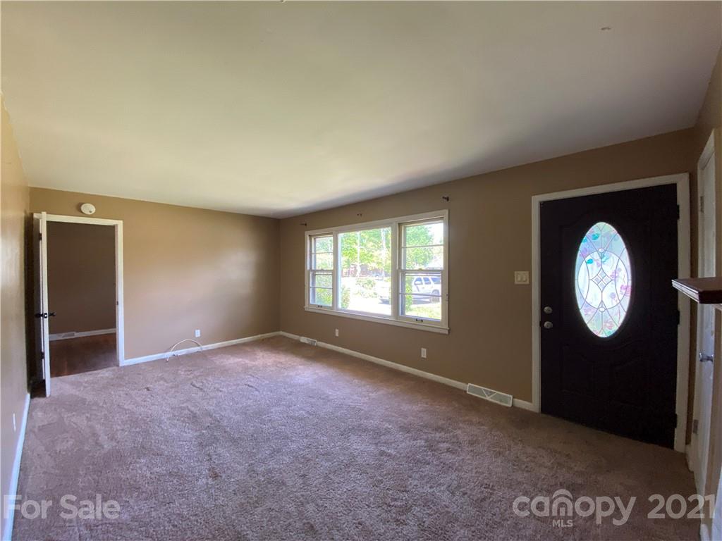 612 Jennings Road Rock Hill, SC 29730 - Photo 8 of 27