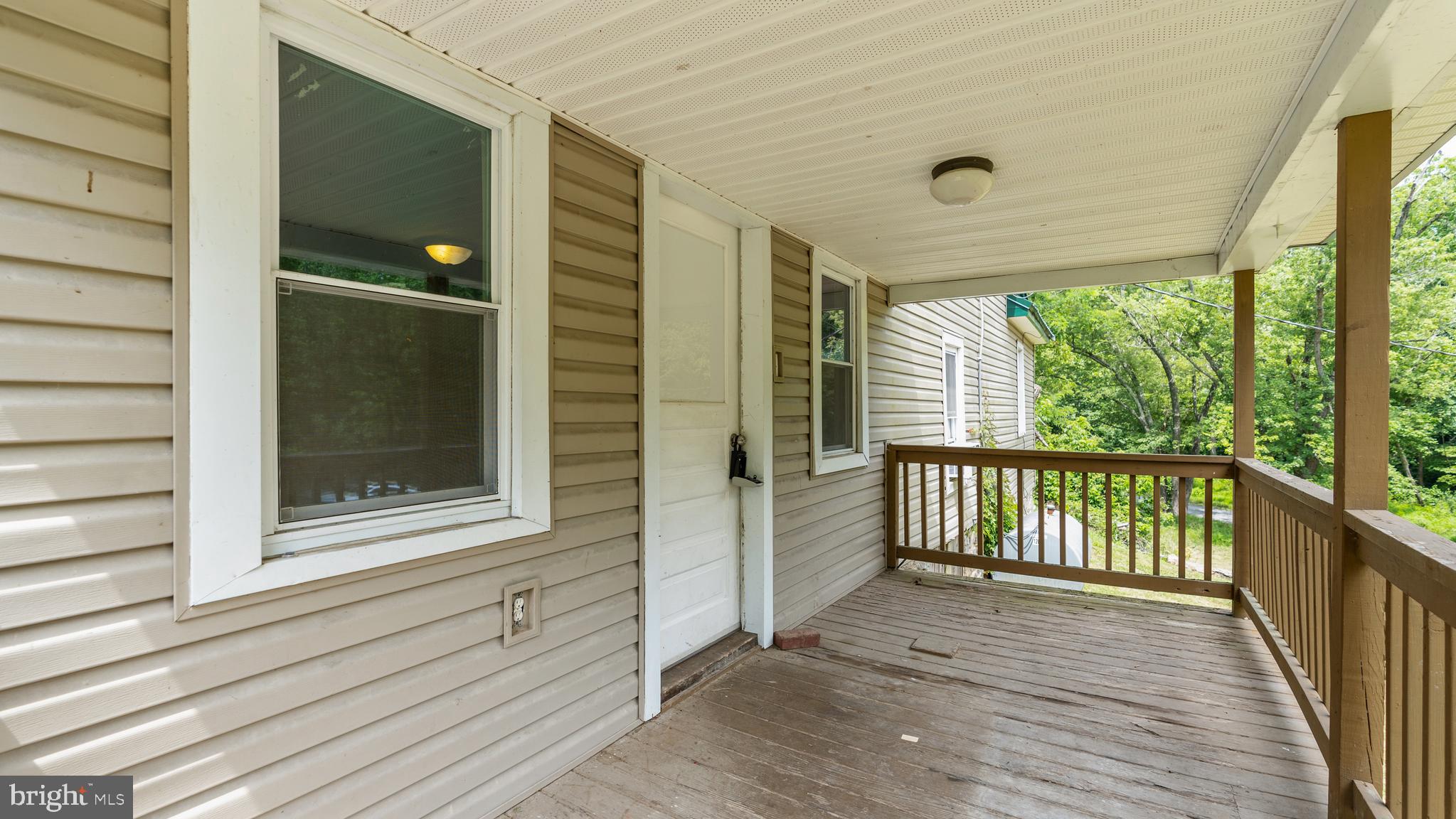 37291 Branchriver Road Purcellville, VA 20132 - Photo 11 of 37