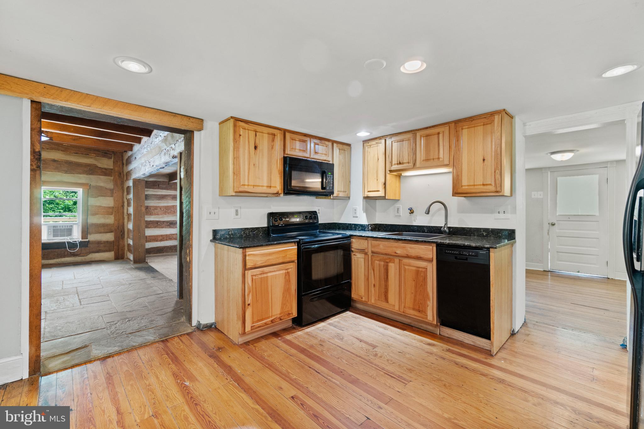 37291 Branchriver Road Purcellville, VA 20132 - Photo 14 of 37