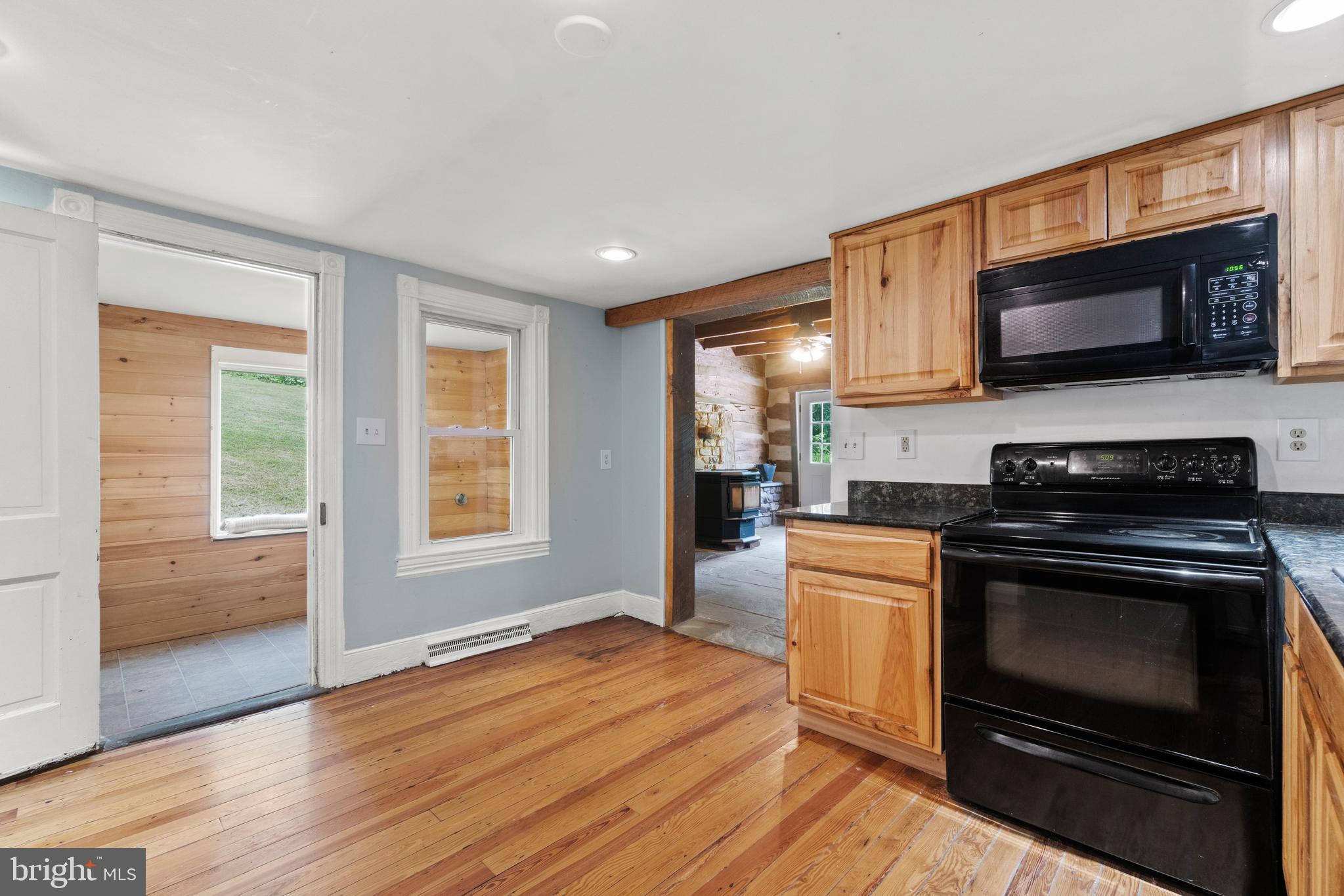 37291 Branchriver Road Purcellville, VA 20132 - Photo 15 of 37