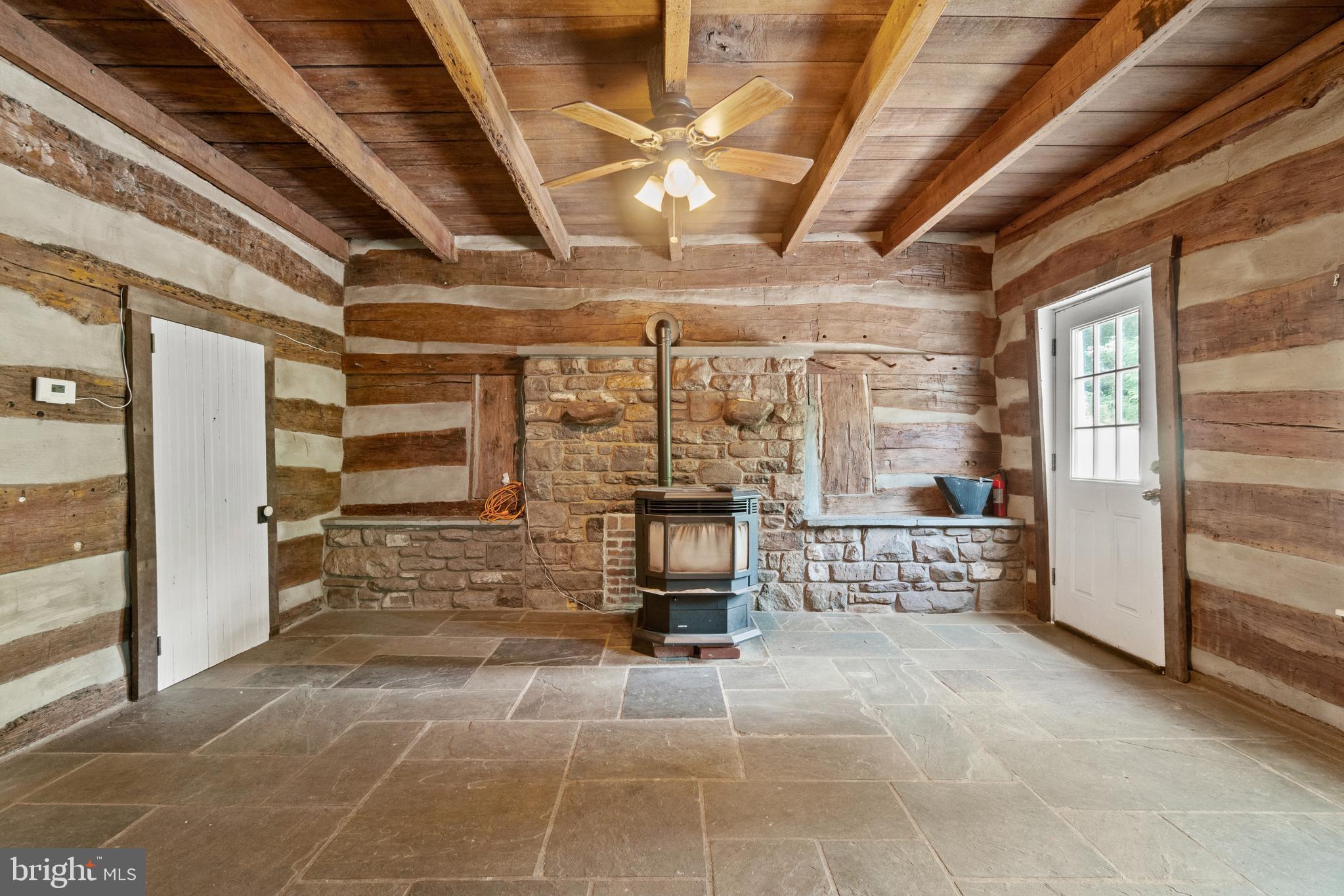 37291 Branchriver Road Purcellville, VA 20132 - Photo 26 of 37