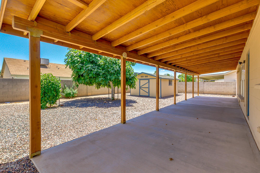 6149 Casper Road Mesa, AZ 85205 - Photo 21 of 21 a view of a porch