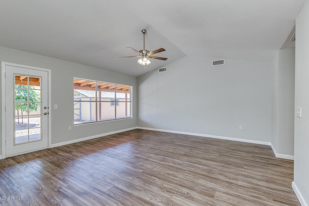 6149 Casper Road Mesa, AZ 85205 - Photo 5 of 21 Large open floorspace