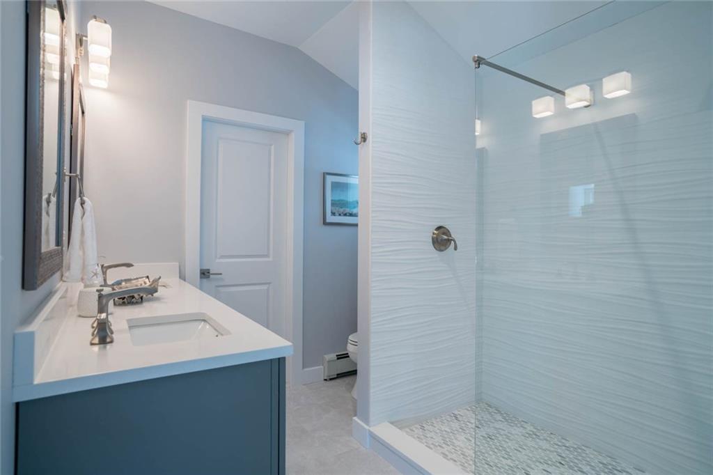 12 Bald Head Cliff Road Cape Neddick, ME 03902 - Photo 17 of 30 Master bath has quartz, double sinks...
