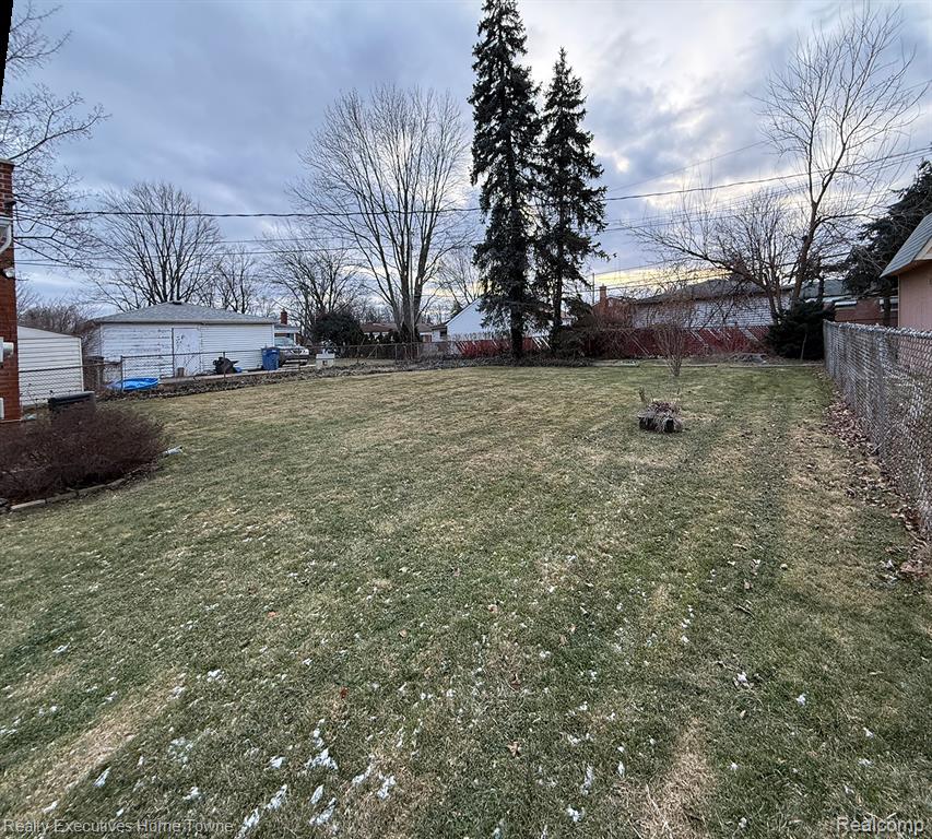 26637 Curie Avenue Warren, MI 48091 - Photo 8 of 9