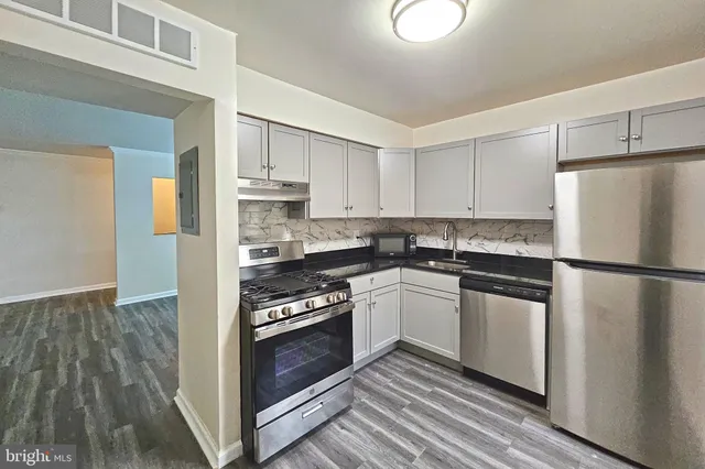 $1,600 | 9639 White Acre Road, Unit C1, Columbia, MD 21045