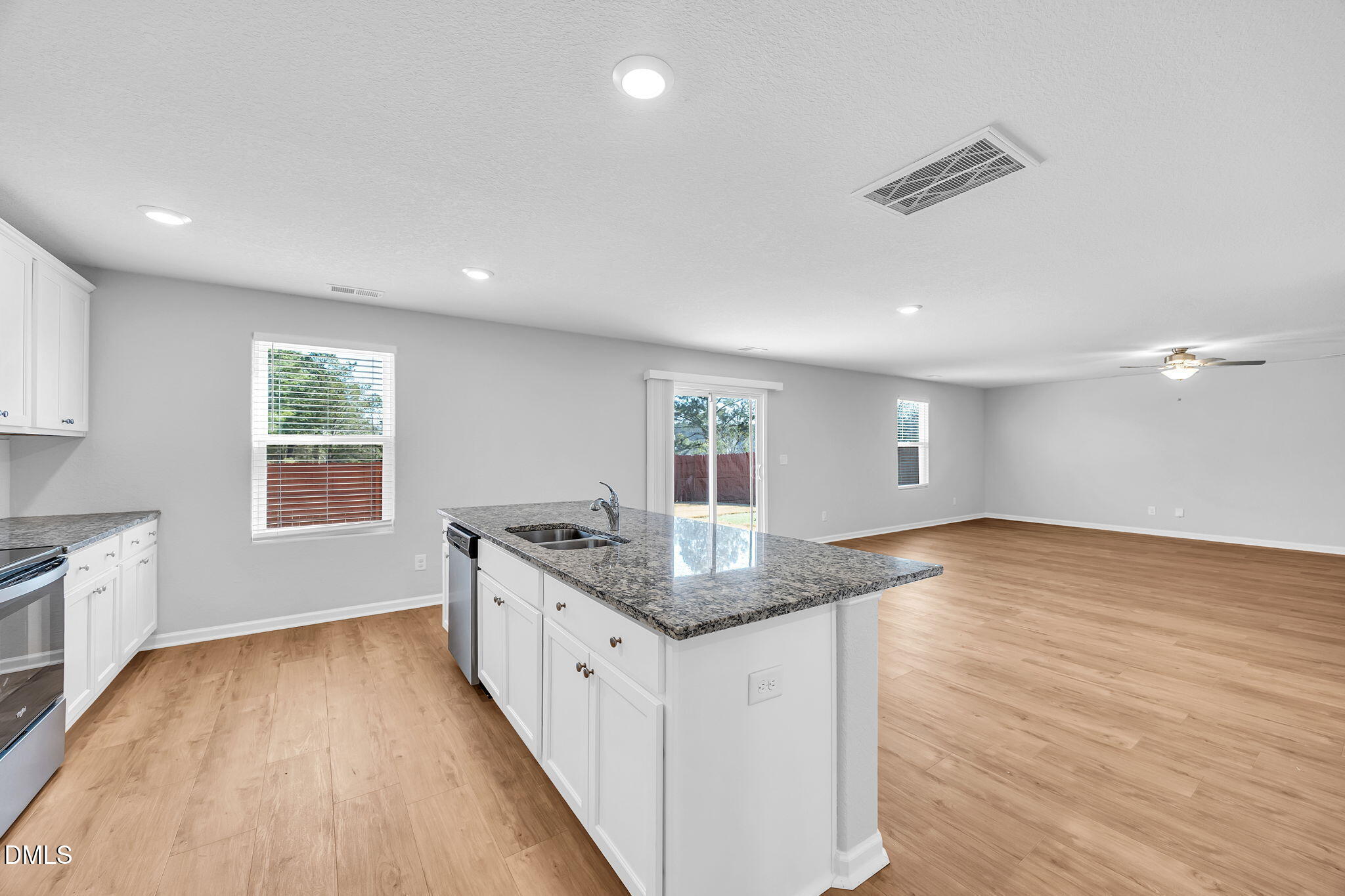 768 Frosty Way Zebulon, NC 27597 - Photo 8 of 32 10-web-or-mls-9L1A4168