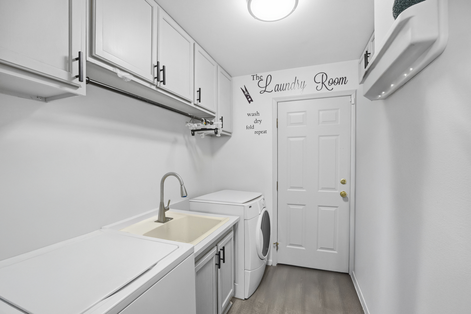 2810 175th Street Hazel Crest, IL 60429 - Photo 8 of 25