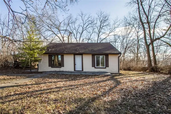 $235,000 | 9043 Walnut Street, Kansas City, MO 64114