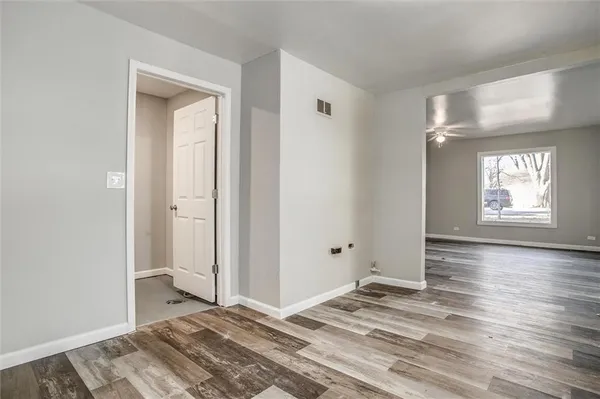$235,000 | 9043 Walnut Street, Kansas City, MO 64114