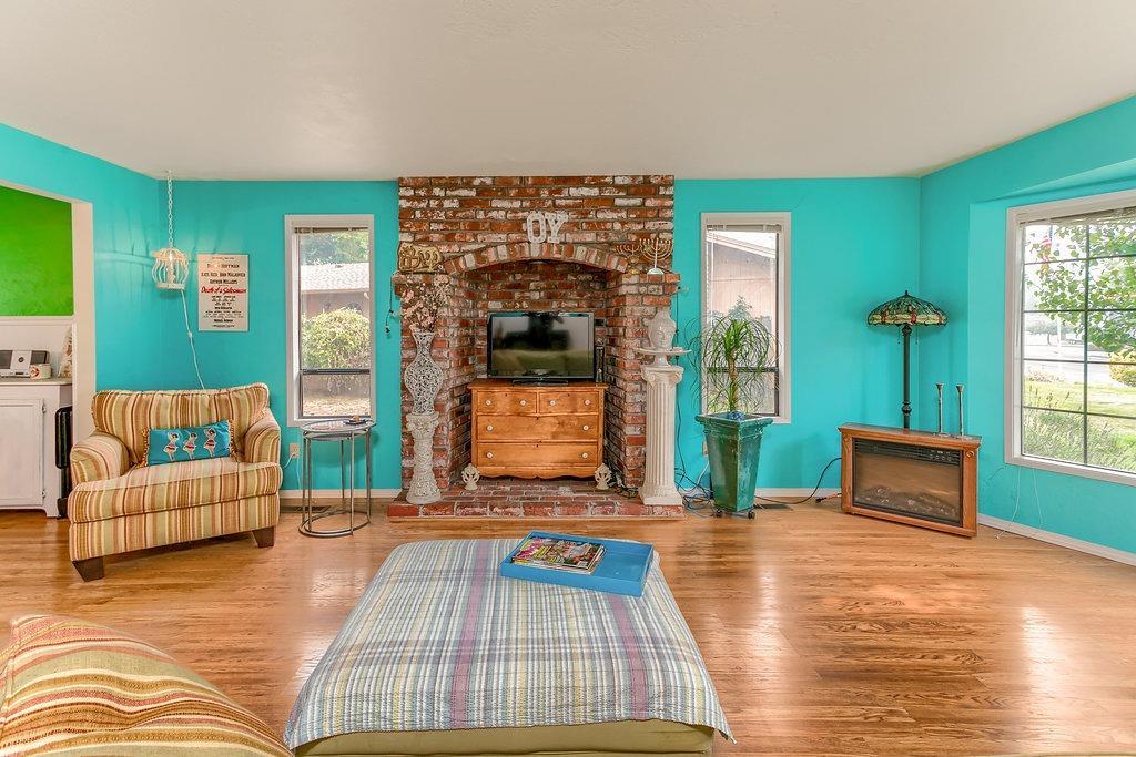 2928 Aldersgate Road Medford, OR 97504 - Photo 11 of 25 Additional Photo