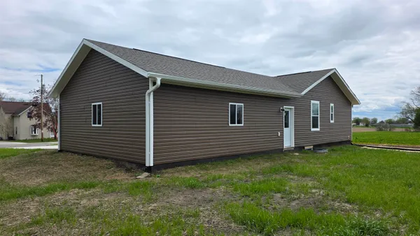 $349,000 | 9397 South McKinley Street, Lancaster, WI 53813