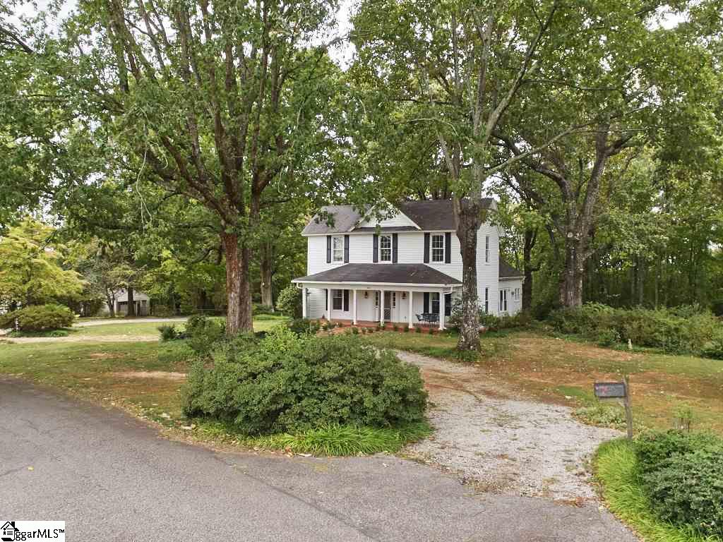 15 Manley Road Travelers Rest, SC 29690 - Photo 2 of 36