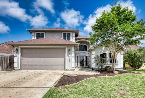 $379,000 | 7426 Lake Geneva Drive, Corpus Christi, TX 78413