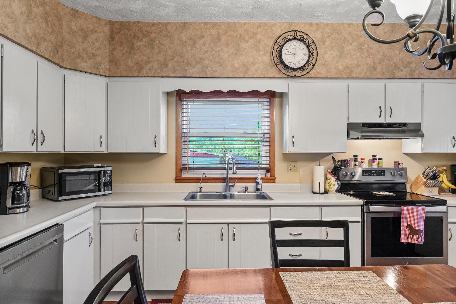 26499 McCann Road Guilford, IN 47022 - Photo 11 of 40